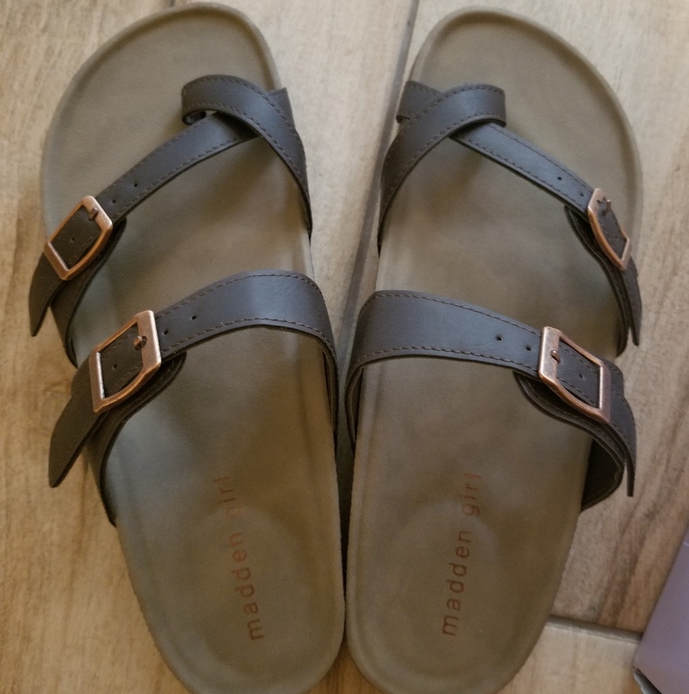Steve Madden Brycee birkenstock type sandal